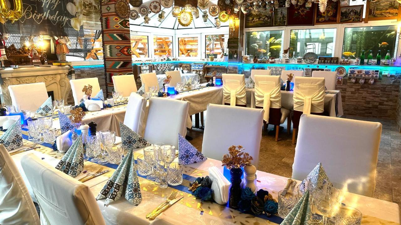 Aparthotel Guzulka & Restaurant Βερολίνο Εξωτερικό φωτογραφία