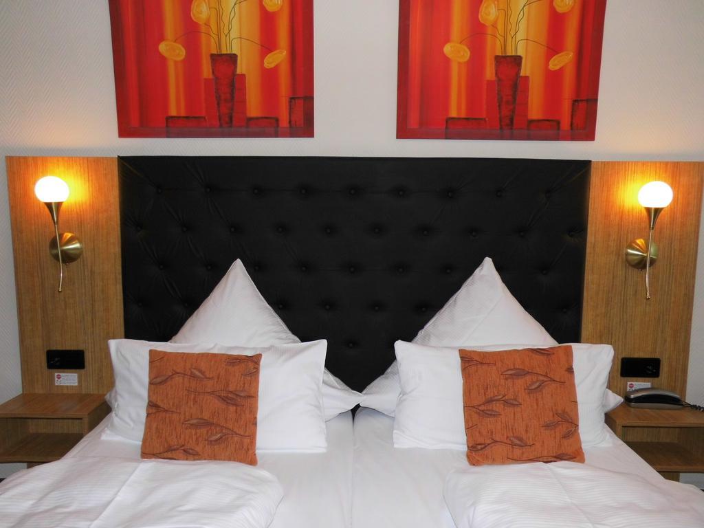 Aparthotel Guzulka & Restaurant Βερολίνο Εξωτερικό φωτογραφία