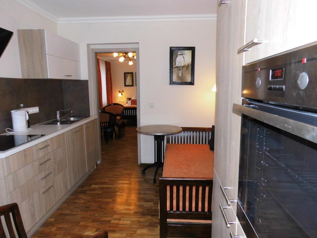 Aparthotel Guzulka & Restaurant Βερολίνο Εξωτερικό φωτογραφία