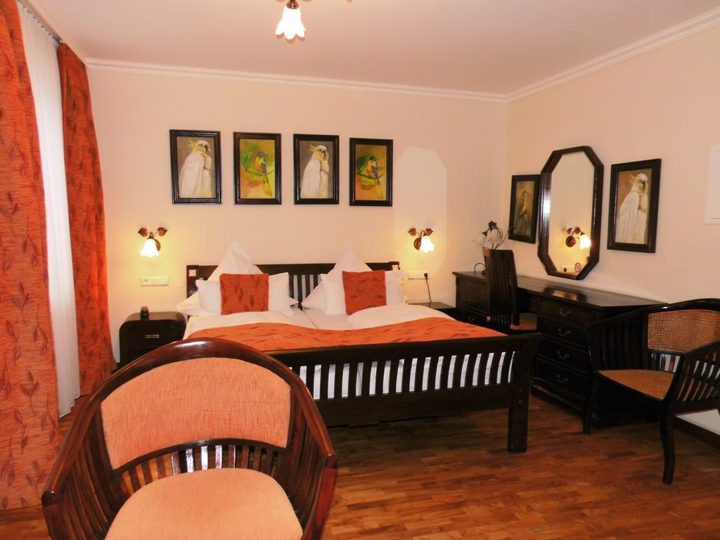 Aparthotel Guzulka & Restaurant Βερολίνο Εξωτερικό φωτογραφία