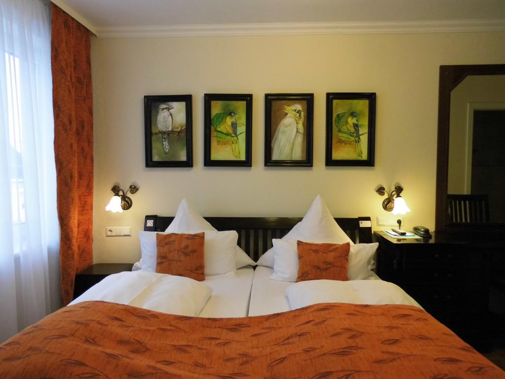 Aparthotel Guzulka & Restaurant Βερολίνο Εξωτερικό φωτογραφία