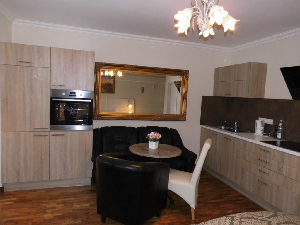 Aparthotel Guzulka & Restaurant Βερολίνο Εξωτερικό φωτογραφία