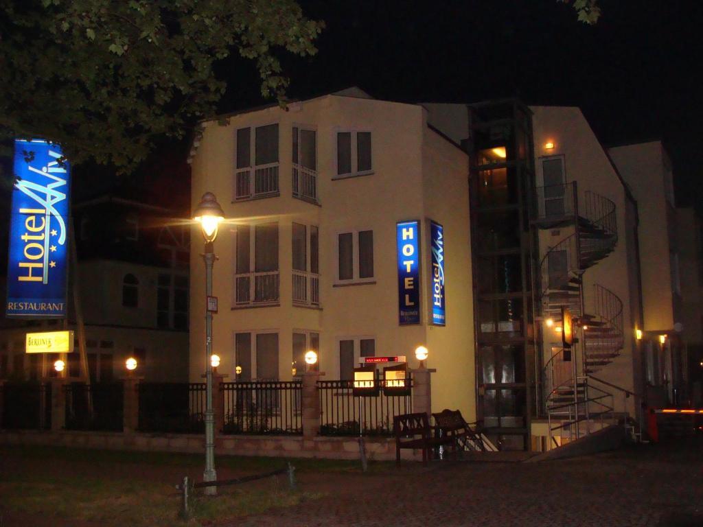 Aparthotel Guzulka & Restaurant Βερολίνο Εξωτερικό φωτογραφία